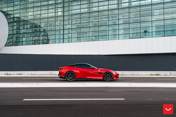 Фото дисков Vossen HF-4T Черный глянец на Ferrari Portofino