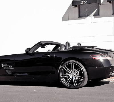 Фото дисков CEC C883 на Mercedes-Benz SLS AMG