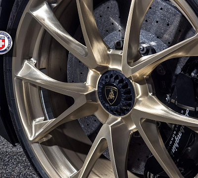 Фото дисков HRE P204 на Lamborghini Aventador