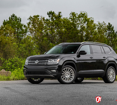 Фото дисков Vossen VFS-2 на Volkswagen Atlas