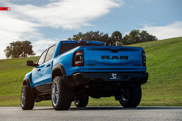 Фото дисков Anrky AN36 Сатиновый лак на Ram 1500 V