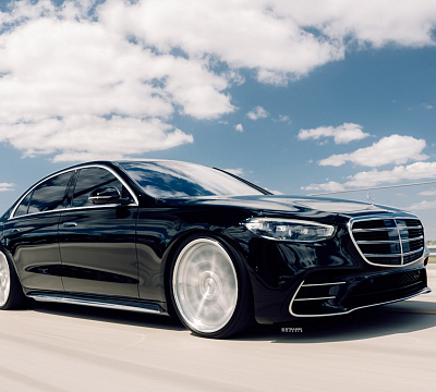Фото дисков Strasse Wheels SV10M-RS Deep Concave FS на Mercedes-Benz S-Class (W223)