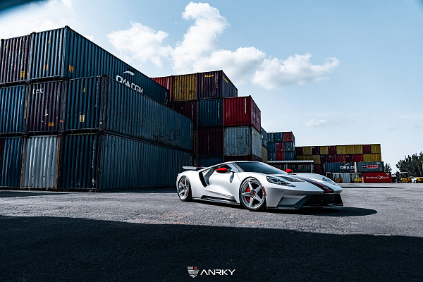 Фото дисков Anrky RS5.3 Глянцевый лак на Ford GT II