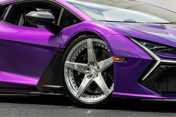 Фото дисков Anrky RS5.2 Полированный лак на Lamborghini Revuelto
