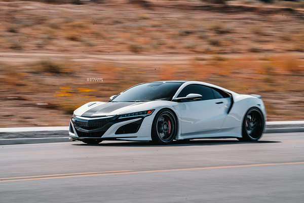 Фото дисков Strasse Wheels SV1 Deep Concave FS Черный сатин на Acura NSX II