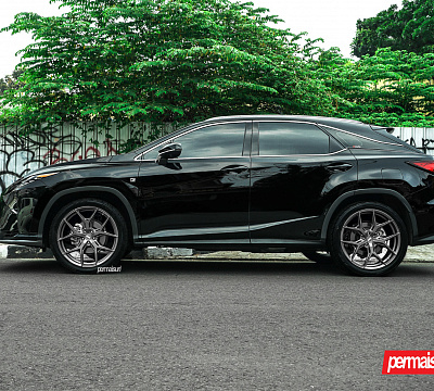 Фото дисков Vossen HF-5 на Lexus RX IV