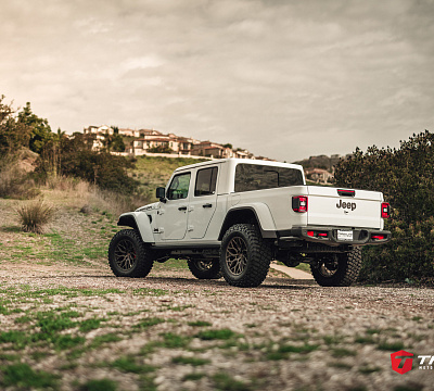 Фото дисков Vossen HF-2 на Jeep Gladiator II (JT)