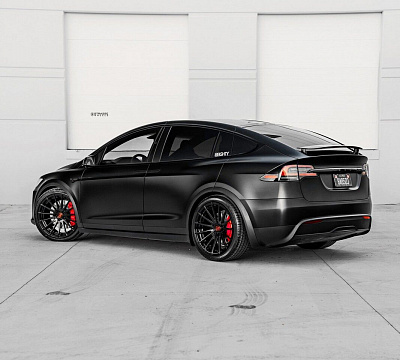 Фото дисков Strasse Wheels SV15 Deep Concave Duoblock на Tesla Model X