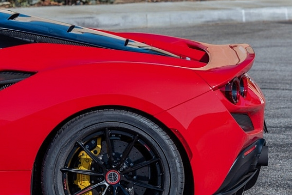 Фото дисков Brixton Forged R11-R Черный сатин на Ferrari F8