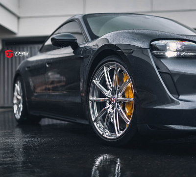 Фото дисков HRE P104SC на Porsche Taycan I
