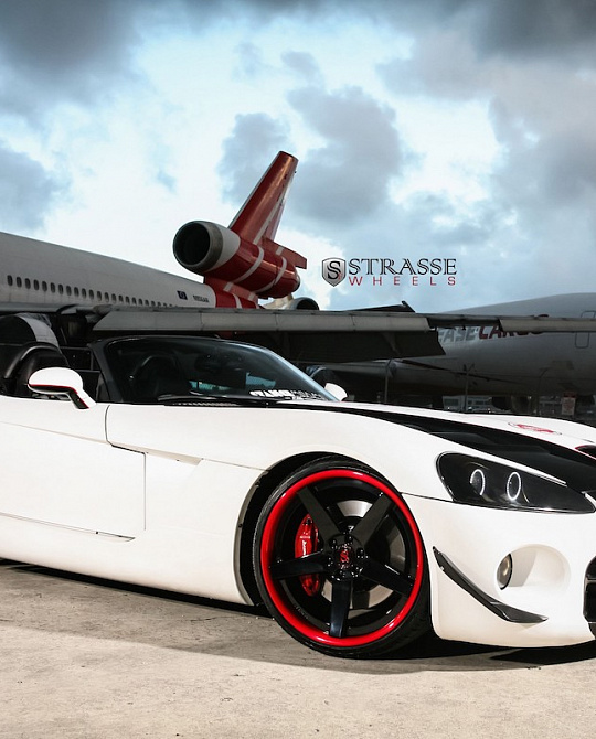 Фото дисков S5 Deep Concave Другой цвет на Dodge Viper