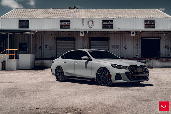 Фото дисков Vossen HF-7 Черный глянец на BMW 5/M5 (G60/G90)