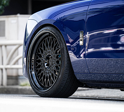 Фото дисков HRE 501 на Rolls-Royce Ghost II