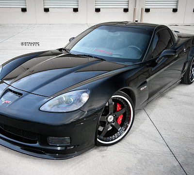 Фото дисков Strasse Wheels S5 Signature на Chevrolet Corvette C6
