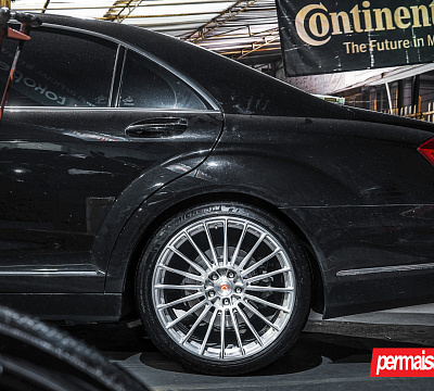 Фото дисков Vossen S17-04 на Mercedes-Benz S-Class (W221)