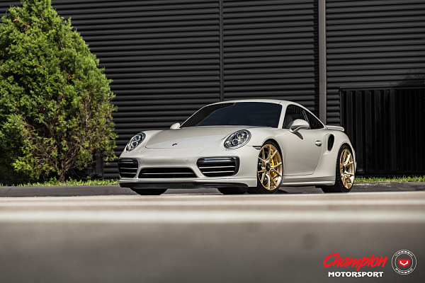 Фото дисков Vossen RS74 Глянцевое золото на Porsche 911 VII