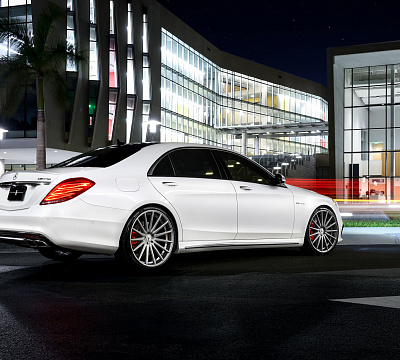 Фото дисков Vossen VFS-2 на Mercedes-Benz S-Class (W222, C217)