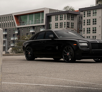 Фото дисков Savini SL1 на Rolls-Royce Ghost I
