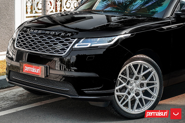 Фото дисков Vossen UV-1 Глянцевый лак на Land Rover Range Rover Velar