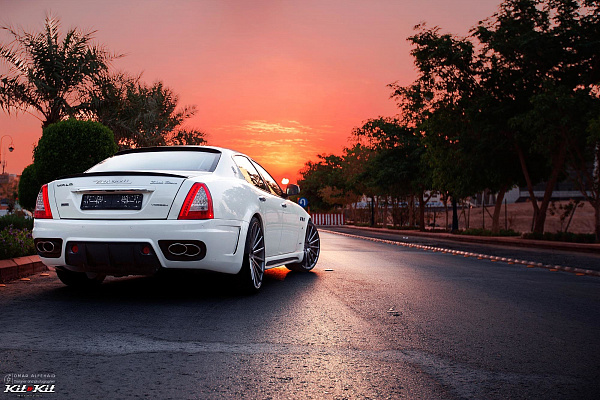 Фото дисков Vossen VFS-2 Глянцевый графит на Maserati Quattroporte V