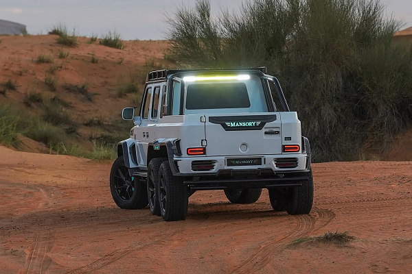 Фото дисков Mansory YN.5 Черный глянец на Mercedes-Benz G-Class III