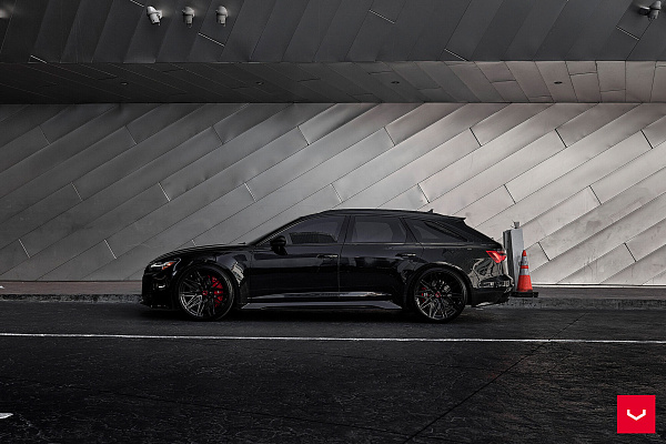 Фото дисков Vossen HF-7 Черный глянец на Audi A/RS 6 (C8)
