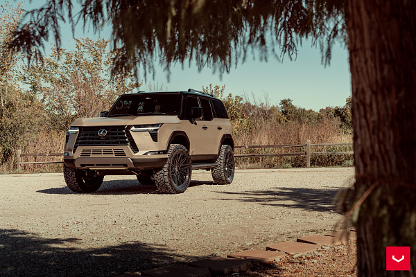 Фото дисков Vossen HF6-5 Черный глянец на Lexus GX III