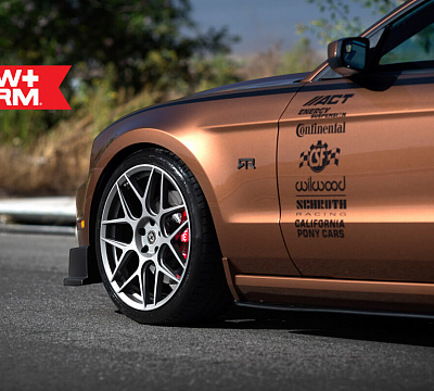 Фото дисков HRE FF01 на Ford Mustang V