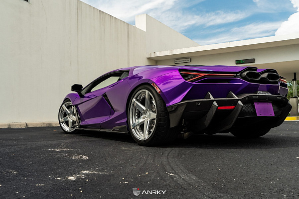 Фото дисков Anrky RS5.2 Полированный лак на Lamborghini Revuelto