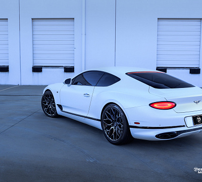 Фото дисков Vossen HF-2 на Bentley Continental GT III