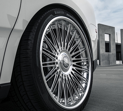 Фото дисков Vossen S17-14 (3-Piece) на Rolls-Royce Cullinan