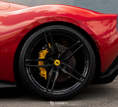 Фото дисков Anrky AN17 на Ferrari 296