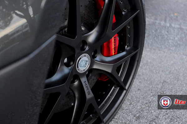 Фото дисков HRE S101 Черный сатин на Ferrari 599