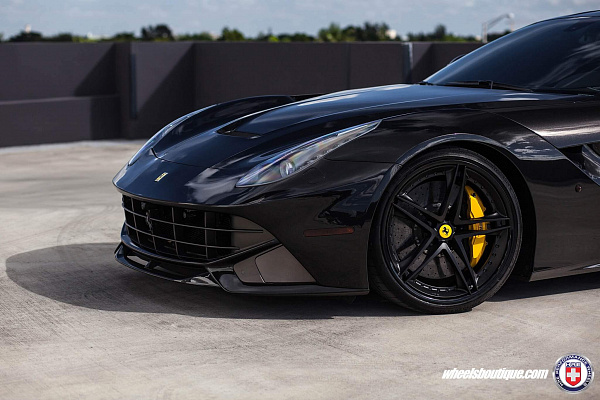 Фото дисков HRE S207 Черный сатин на Ferrari F12