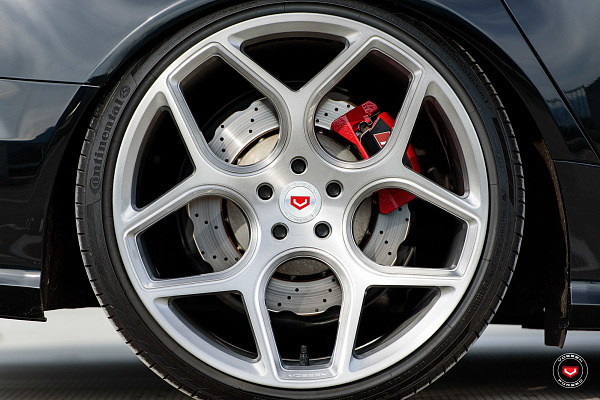 Фото дисков Vossen CG-205 Глянцевый лак на Audi A/RS 6 (C7)