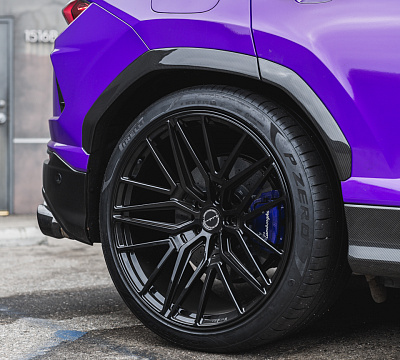 Фото дисков Brixton Forged VL4 на Lamborghini Urus