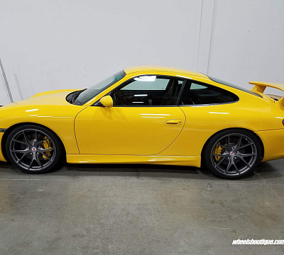 Фото дисков HRE P101 на Porsche 911 V