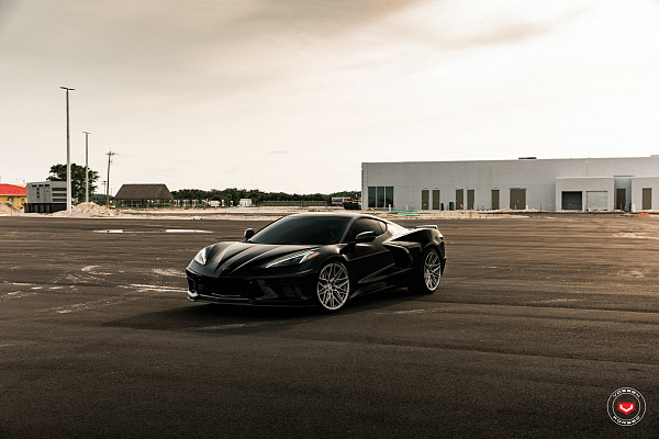 Фото дисков Vossen EVO-5R Сатиновый тонированный лак на Chevrolet Corvette C8