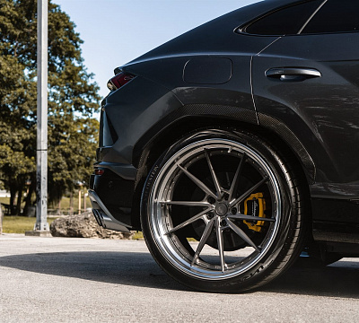 Фото дисков Anrky AN33 на Lamborghini Urus
