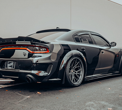 Фото дисков Vossen M-X3 (3-Piece) на Dodge Charger VII