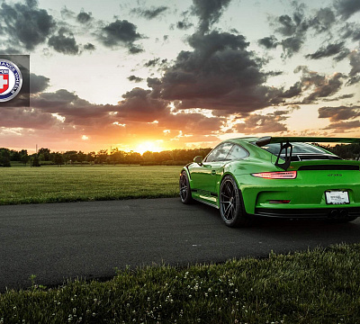 Фото дисков HRE P104 на Porsche 911 VII