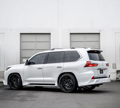 Фото дисков Vossen S17-07 (3-Piece) на Lexus LX III