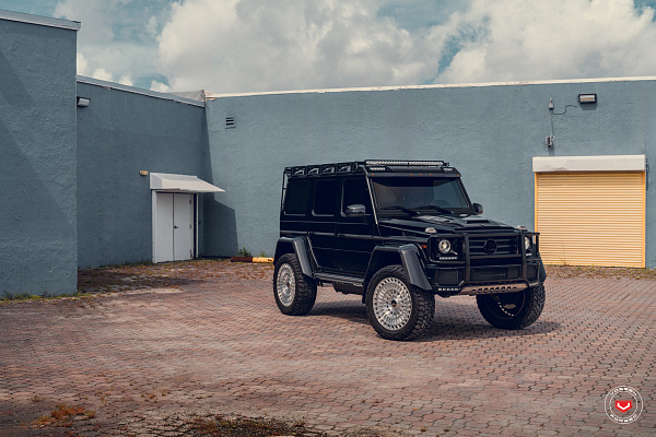 Фото дисков Vossen LC3-13T Белый глянец на Mercedes-Benz G-Class II