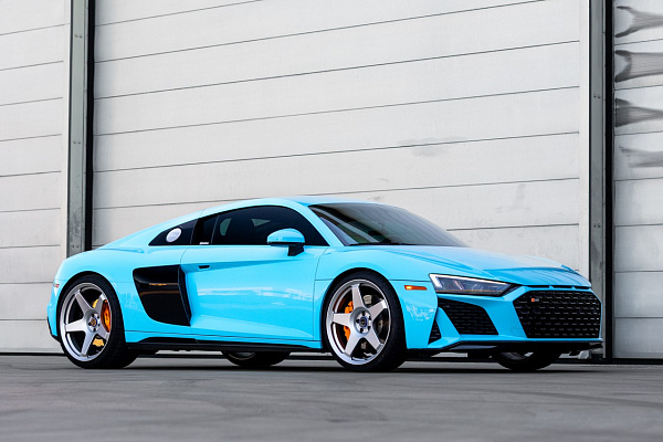 Фото дисков Brixton Forged TR04 Серебро на Audi R8 (4S)