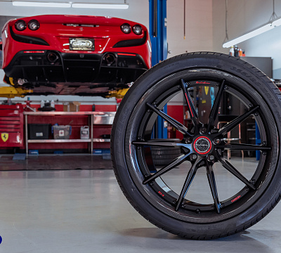 Фото дисков Brixton Forged R11-R на Ferrari F8