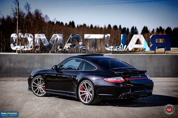 Фото дисков Vossen CG-203 Глянцевый лак на Porsche 911 VI