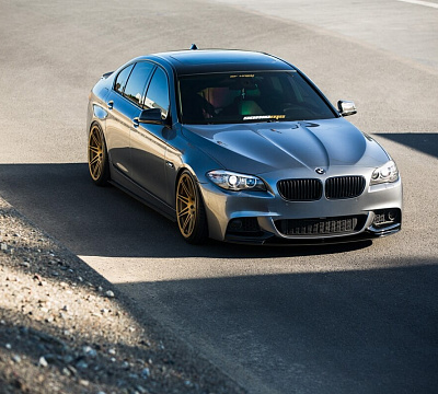 Фото дисков HRE 301M на BMW 5/M5 (F10)
