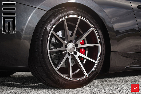 Фото дисков Vossen VFS-1 Сатиновый графит на Maserati GranTurismo I