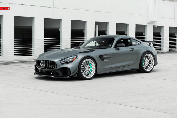 Фото дисков Anrky AN24 Полированный лак на Mercedes-Benz AMG GT I