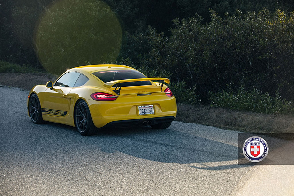 Фото дисков HRE P101 Сатиновый графит на Porsche Cayman II